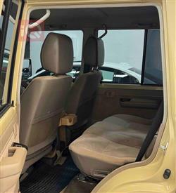 Toyota Land Cruiser 70